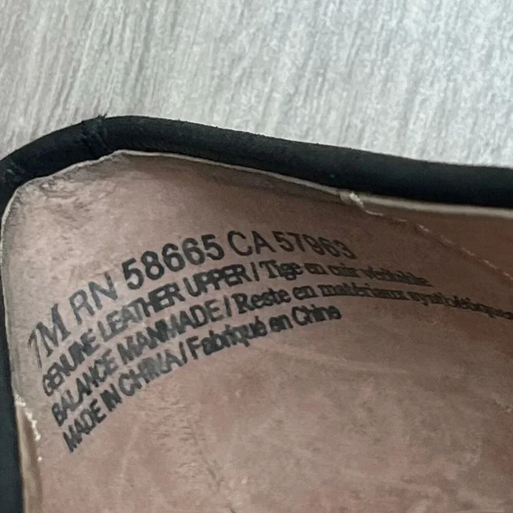 Caslon Shoes Womens Sz 7M Laurel Pointed Toe Water Resistant Flats Leather Black - Picture 11 of 12